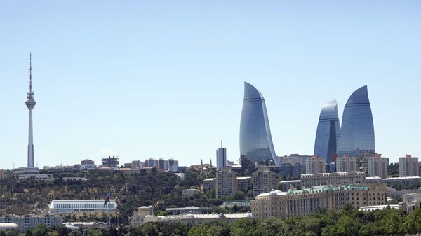 Вид на Flame Towers (Пламенные башни) в Баку, фото из архива - Sputnik Азербайджан