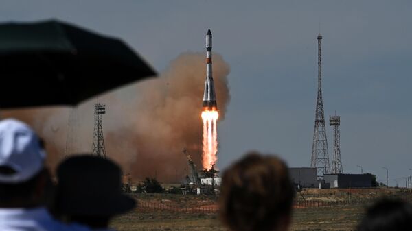 Запуск ракеты-носителя Союз-2.1а с транспортным грузовым кораблем Прогресс МС-20 со стартовой площадки космодрома Байконур - Sputnik Азербайджан