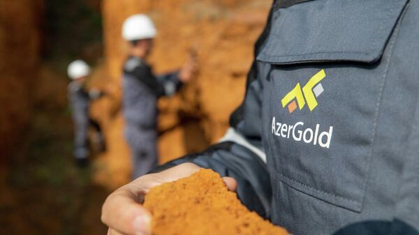 Сотрудник AzerGold, фото из архива - Sputnik Азербайджан