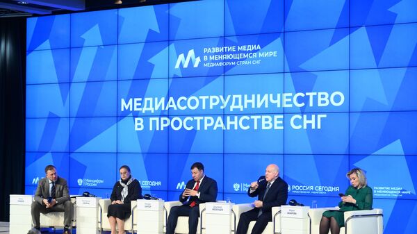 Участники медиафорума стран СНГ, фото из архива - Sputnik Азербайджан