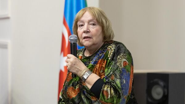 Творческая встреча с народной артисткой российской Федерации Еленой Санаевой - Sputnik Азербайджан
