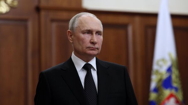 Президент РФ Владимир Путин - Sputnik Азербайджан