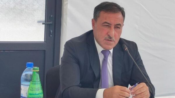 Первый заместитель председателя Государственного комитета по градостроительству и архитектуре Намиг Гумматов - Sputnik Азербайджан