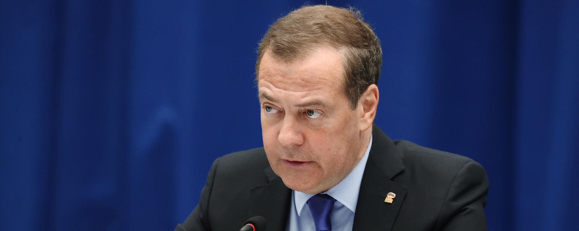 Rusiya Təhlükəsizlik Şurasının sədr müavini Dmitri Medvedev - Sputnik Азербайджан, 1920, 14.06.2024