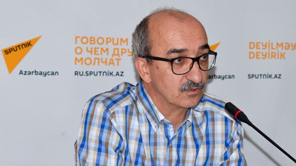 Психолог Азад Исазаде - Sputnik Азербайджан