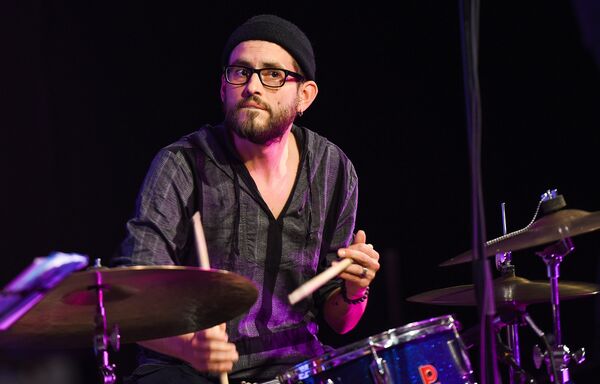 Выступление швейцарского джаз коллектива Mats-up на Baku Jazz Festival 2017 Выступление швейцарского джаз коллектива Mats-up на Baku Jazz Festival 2017 - Sputnik Азербайджан