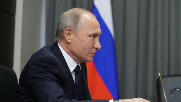 Президент РФ Владимир Путин, архивное фото - Sputnik Азербайджан